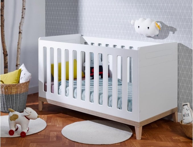 Chambre bébé essentielle Bastien coloris chêne